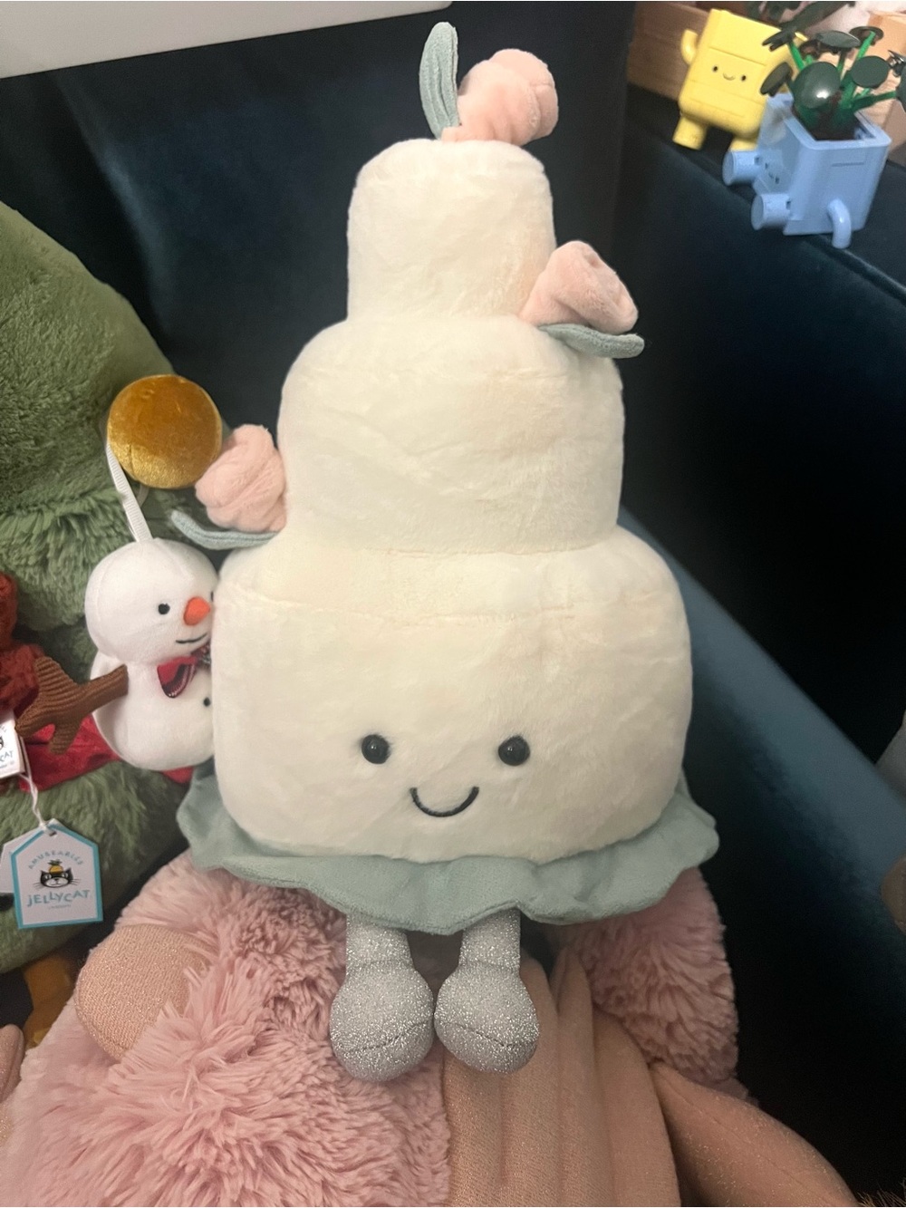 BNWT Jellycat Wedding Cake